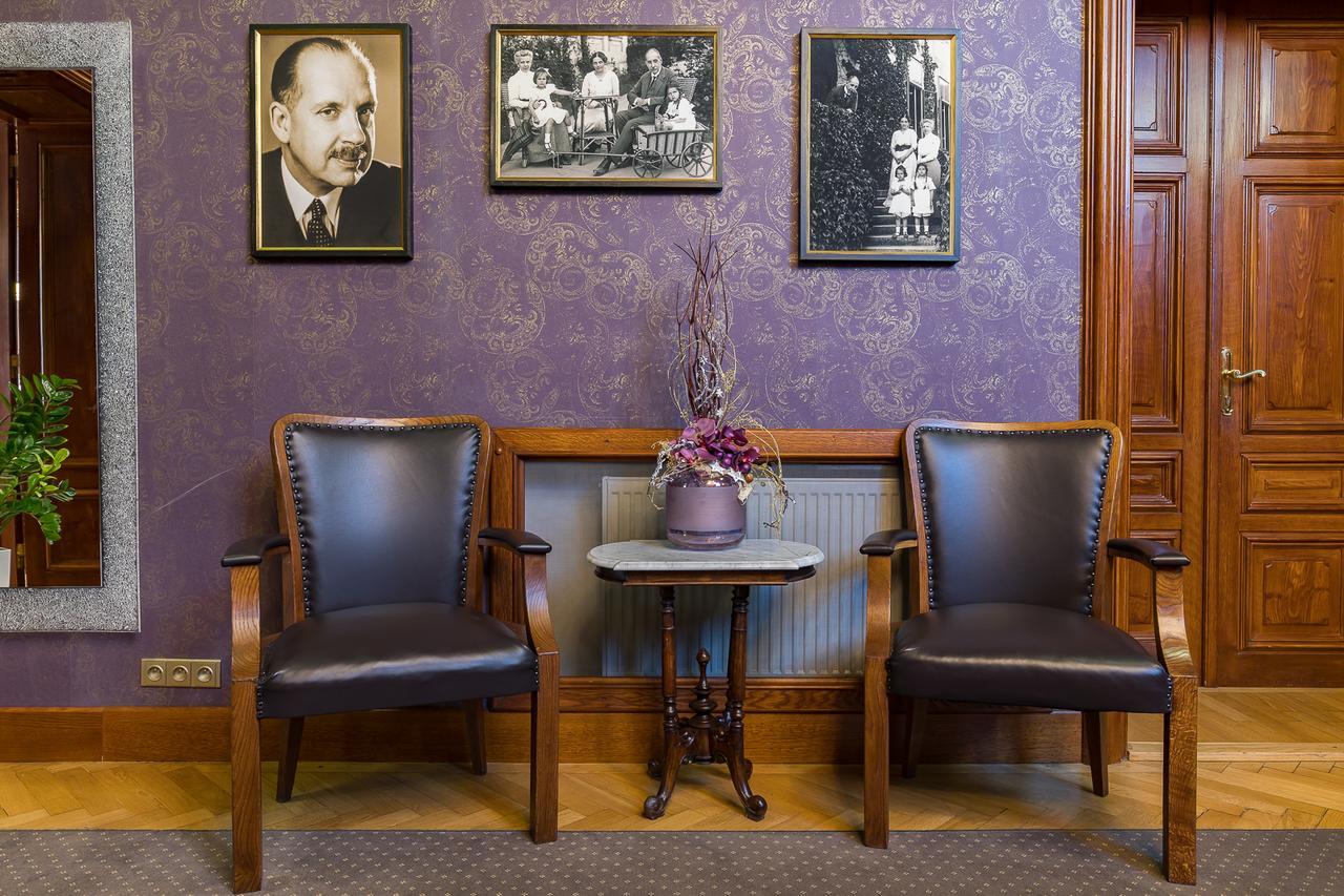 Wellness & Spa Hotel Villa Regenhart Есеник Экстерьер фото